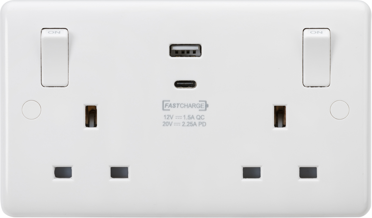 ML Accessories 13A 2G Switched Socket with Dual USB A+C
