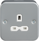 Metal Clad 13A 1G Unswitched Socket - Durable Powder Coated Surface